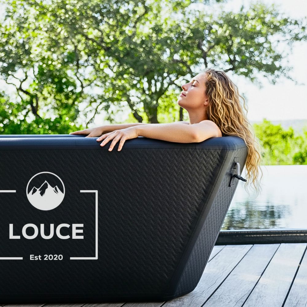 femme souriante dans un bain froid électrique LHOTSE